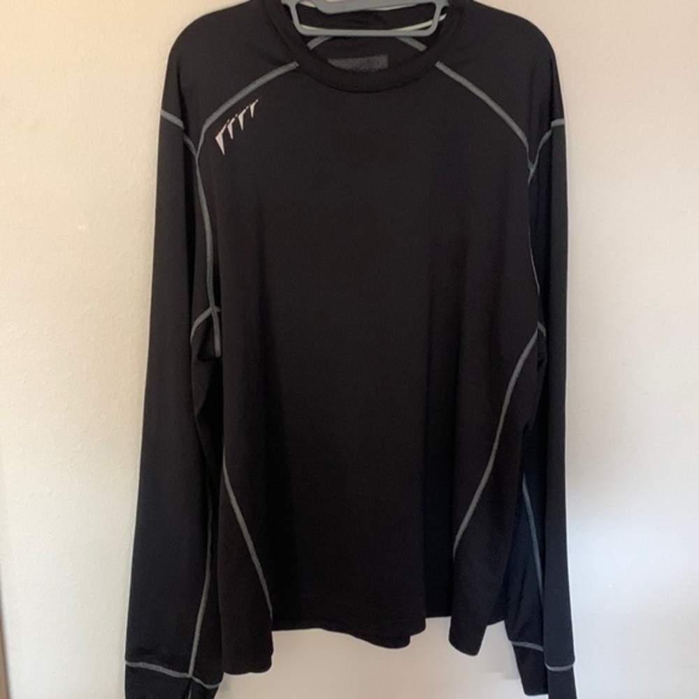 Black layering shirt Reflective XXL outdoor layering shirt with thumb holes